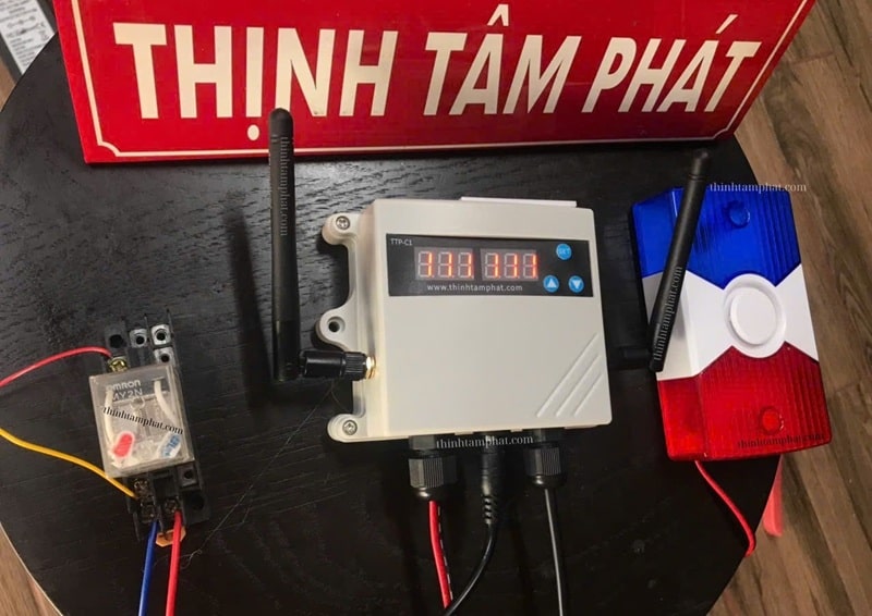 thiết bị cảnh báo nhiệt độ
